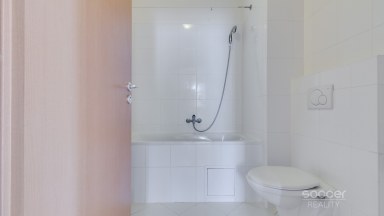 Pronájem bytu 2+kk/B/GS, 49 m2, ulice Velkoosecká, Praha 9 - Vinoř.