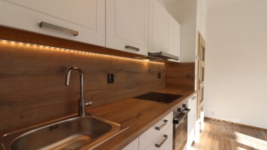 Pronájem bytu 2+kk, 50 m2, Praha 3 - Žižkov, ul. Jeseniova.