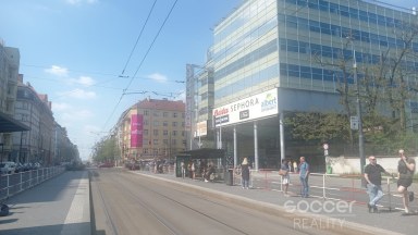 Pronájem bytu 2+kk, 50 m2, Praha 3 - Žižkov, ul. Jeseniova.