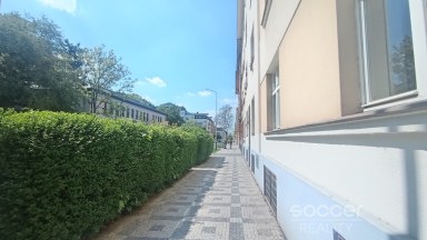 Pronájem bytu 1+kk, 15 m2, Praha 3 - Žižkov, ul. Jeseniova.