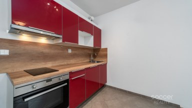 Prodej hezkého bytu 1+kk/B/S, 26m2, Praha 10 - Horní Měcholupy, Hornoměcholupská