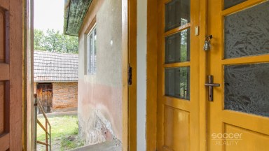 Prodej rodinného domu s velkým stavebním pozemkem - Sehradice, okres Zlín.