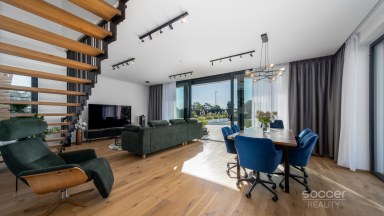 Prodej luxusního rodinného domu, 6+kk/T/L/G, Předboj.