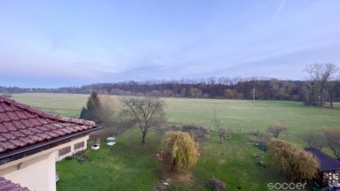 Velmi útulný ateliér ve vile s géniem loci v atraktivním místě. 