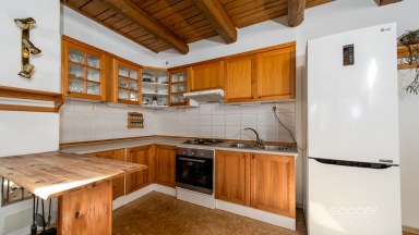 Malebný dům s příjemnou zahradou v atraktivní lokalitě.