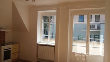 Pronájem bytu 2+kk/B, 50 m2, Praha 4 - Podolí, ul. Pravá.
