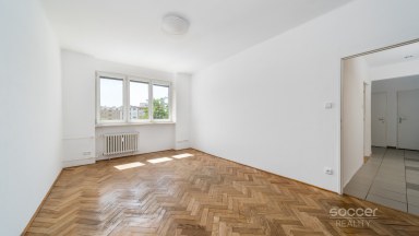 Prodej slunného bytu 2+1 (59 m²) u parku, možnost podnájmu – Praha 10, Vršovice