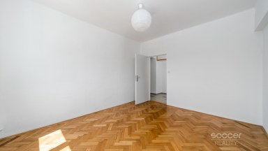 Prodej slunného bytu 2+1 (59 m²) u parku, možnost podnájmu – Praha 10, Vršovice