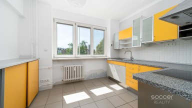 Prodej slunného bytu 2+1 (59 m²) u parku, možnost podnájmu – Praha 10, Vršovice