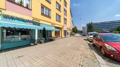 Prodej slunného bytu 2+1 (59 m²) u parku, možnost podnájmu – Praha 10, Vršovice