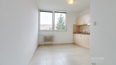 Pronájem bytu 1+1/sklep, 34 m2, ul. Josefa Mánesa, Nymburk. 