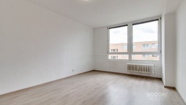 Pronájem bytu 1+1/sklep, 34 m2, ul. Josefa Mánesa, Nymburk. 