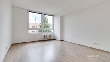Pronájem bytu 1+1/sklep, 34 m2, ul. Josefa Mánesa, Nymburk. 
