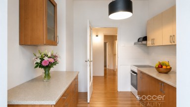 Pronájem bytu 3+1/B, 100 m2, Praha 1 - Staré Město, ul. Klimentská.
