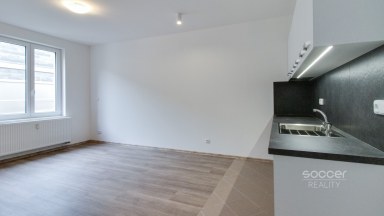 Pronájem bytu 2+kk, 40 m2, ulice Boleslavská, Brandýs nad Labem-Stará Boleslav. 