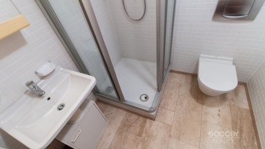 Pronájem bytu 1+kk/lodžie, 29/5 m2, ul. Paříkova, Praha 9 – Vysočany. 