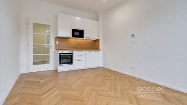 Pronájem bytu 1+kk/Sklep/Wellness, 30 m², Praha 3 – Vinohrady, ul. Vinohradská.