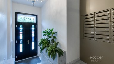 Pronájem bytu 1+kk/Sklep/Wellness, 30 m², Praha 3 – Vinohrady, ul. Vinohradská.