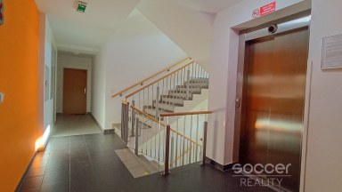 Pronájem bytu 2+kk, 45m2, Praha 4 - Modřany, ul. Pískařská.