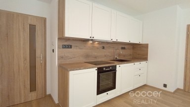 Pronájem bytu 2+kk, 71 m2, Praha 3 - Žižkov, ul. Jeseniova.