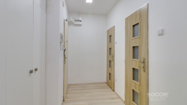 Pronájem bytu 1+1, 39 m2, ul. Jihlavská, Praha 4 - Michle.