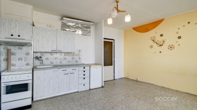 Pronájem bytu 1+kk s lodžií, 36 m² – Praha 4, Otradovická.