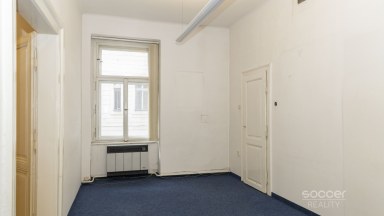 Pronájem bytu 3+kk, 70 m2, Praha 2 - Nové Město, ul. Karlovo náměstí.