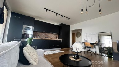 Pronájem bytu 2+kk/B/G, 58 m2, ulice Sousedíkova, Praha 9 - Vysočany. 