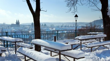 Pronájem bytu 2+kk/T, 60 m2, ul. Jirečkova, Praha 7 - Holešovice.