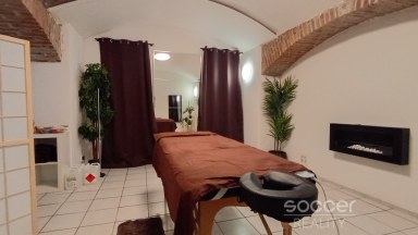 Pronájem bytu 2+kk/T, 60 m2, ul. Jirečkova, Praha 7 - Holešovice.