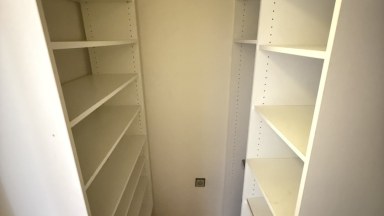 Pronájem bytu 3+1, 110 m2 v Praze 3, ulice Nitranská.